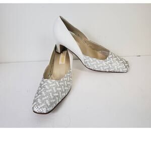 (JL) Vintage Monzo & Franco Women's Shoes Size 11 Silver White Woven Heel Spain